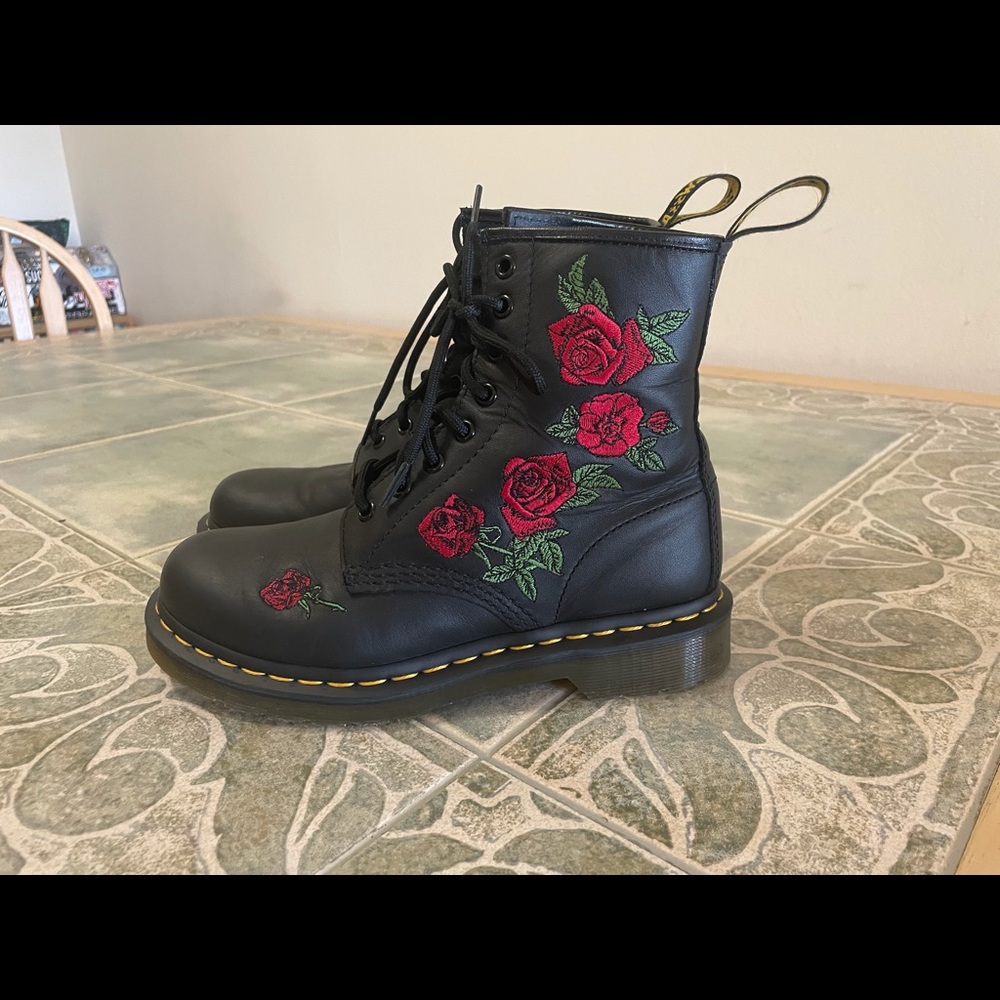 Doc Marten 1460 Vondas with Red Embroidered Roses